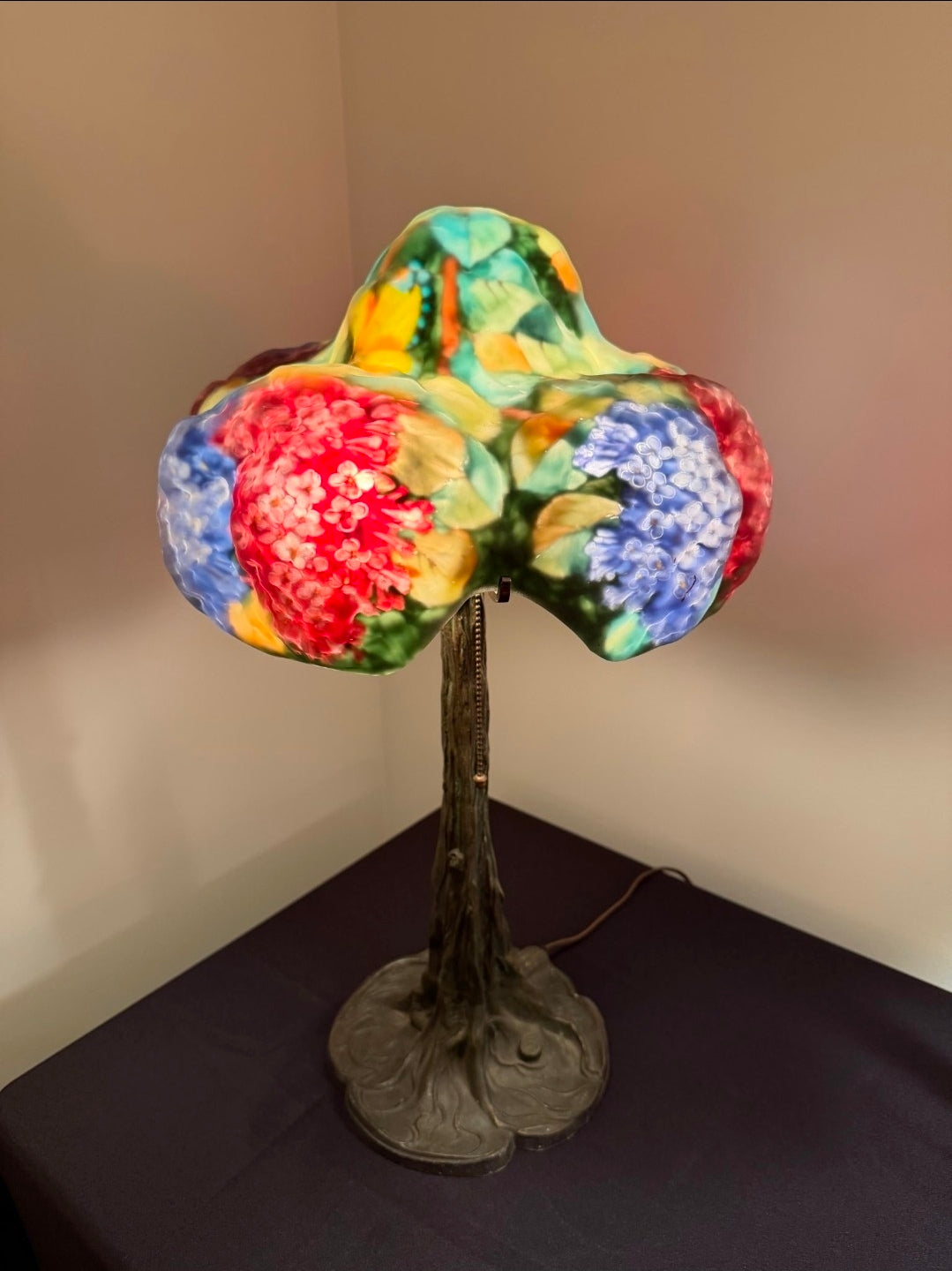 Pairpoint Puffy Lilac Lamp