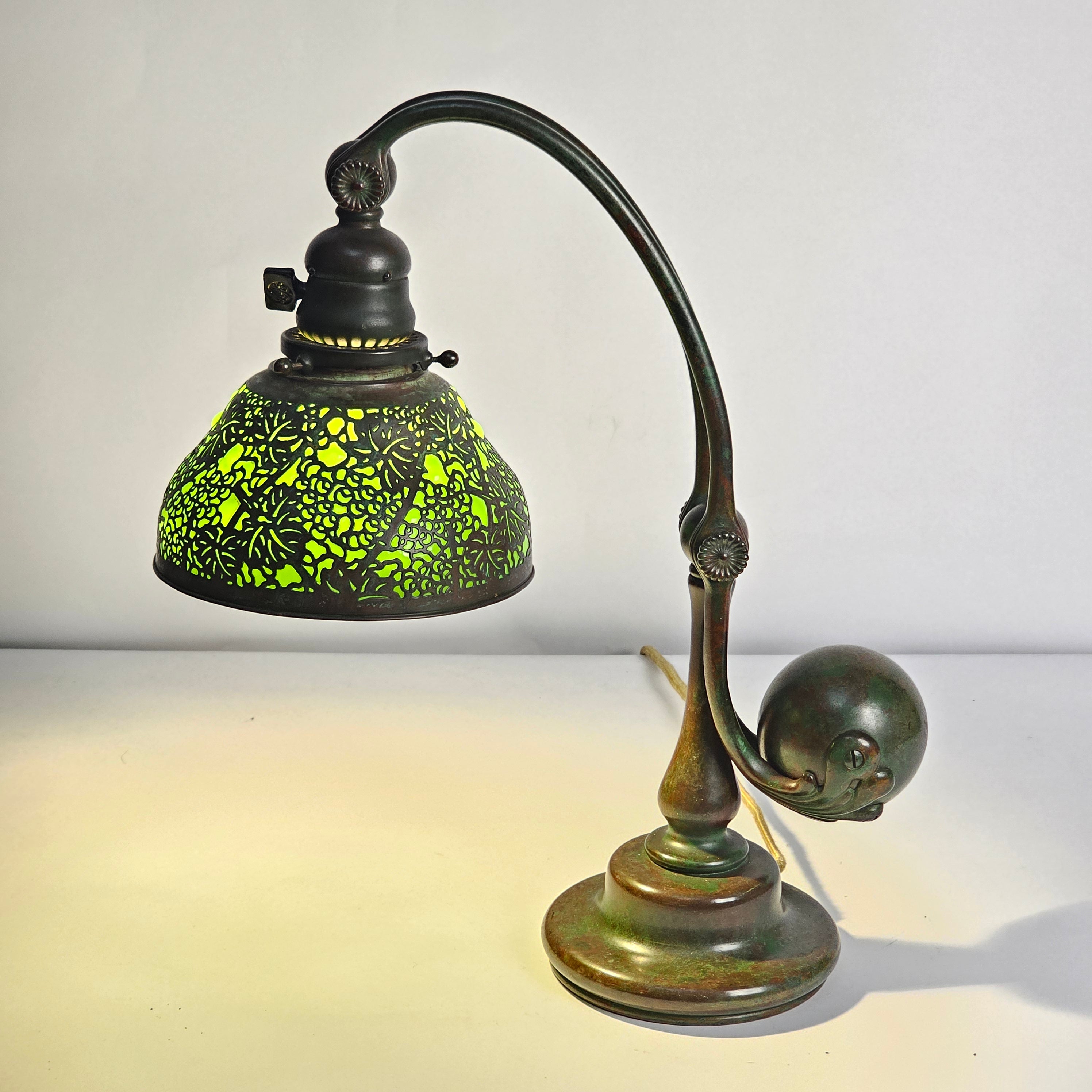 Tiffany Studios Grapevine Desk Lamp