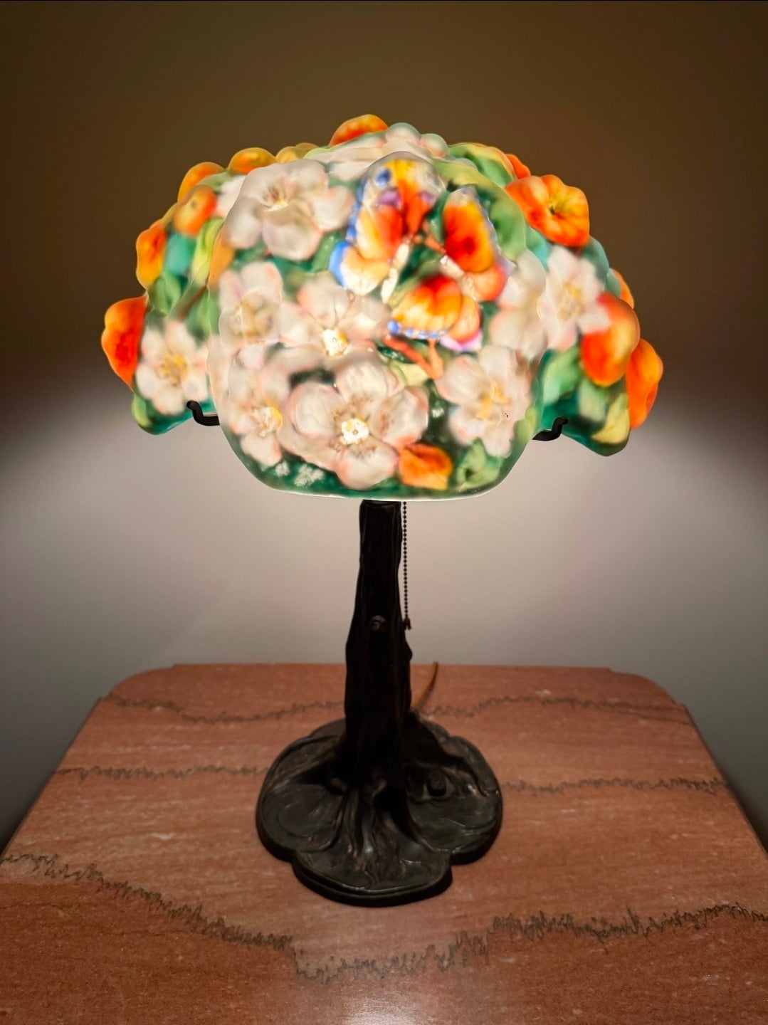 Pairpoint Puffy Apple Tree Lamp