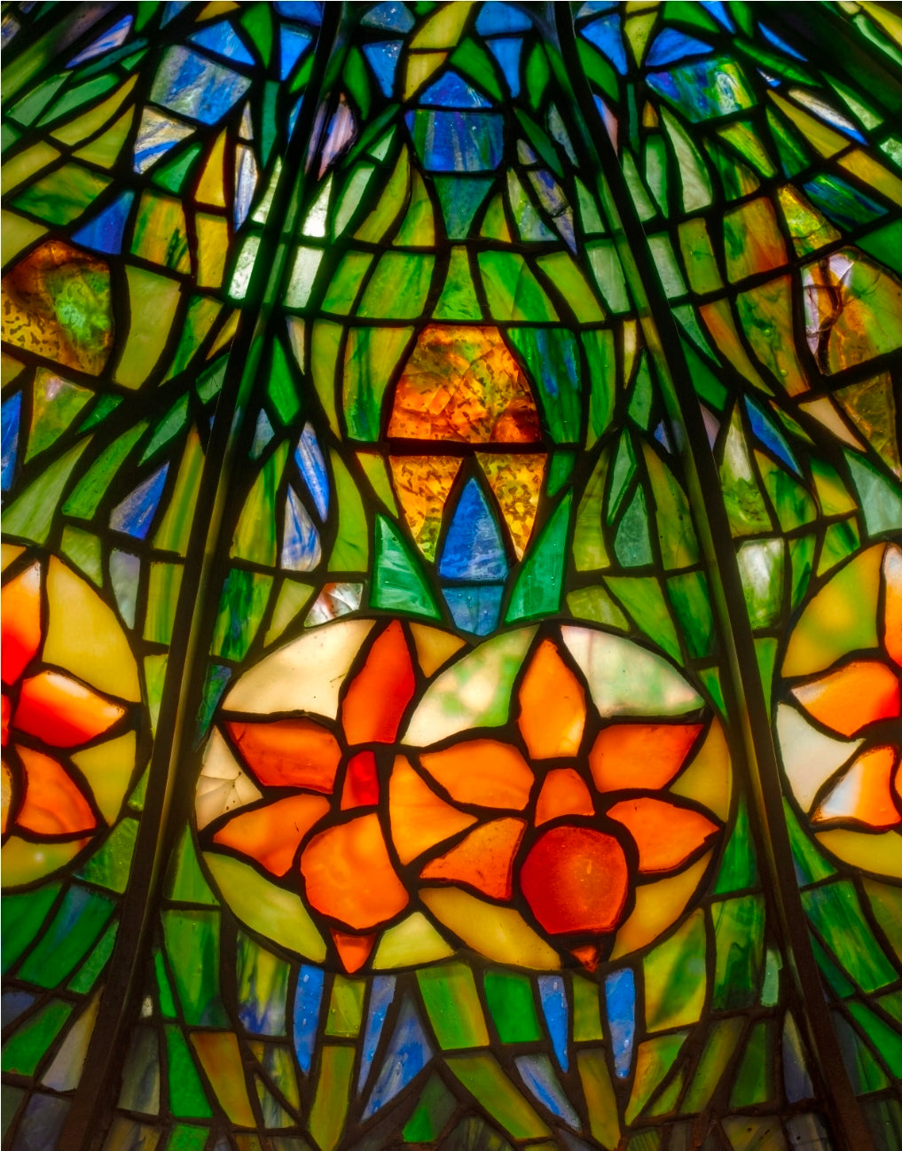 Tiffany Studios Daffodil and Flame Chandelier