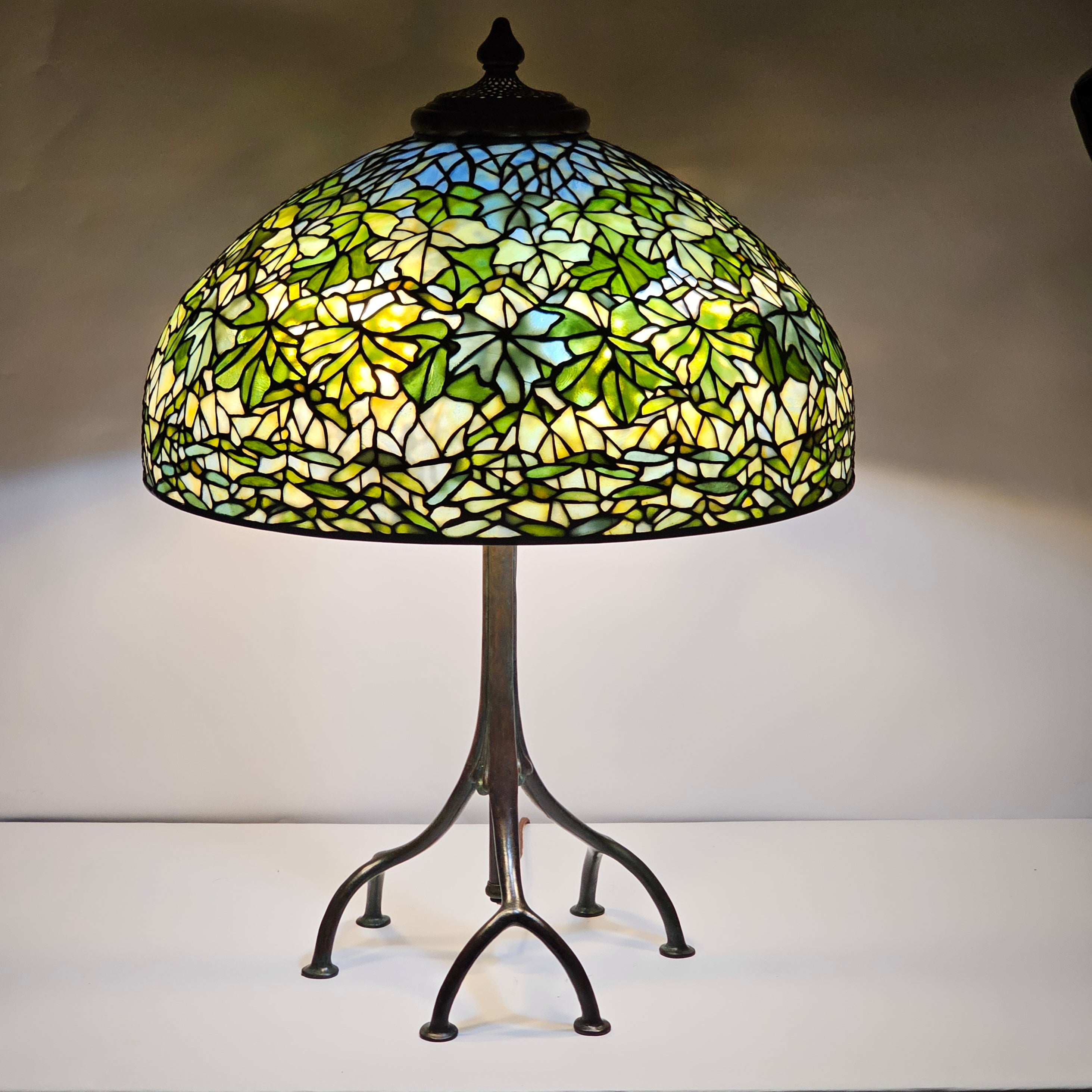 Tiffany Studios Maple Leaf Lamp