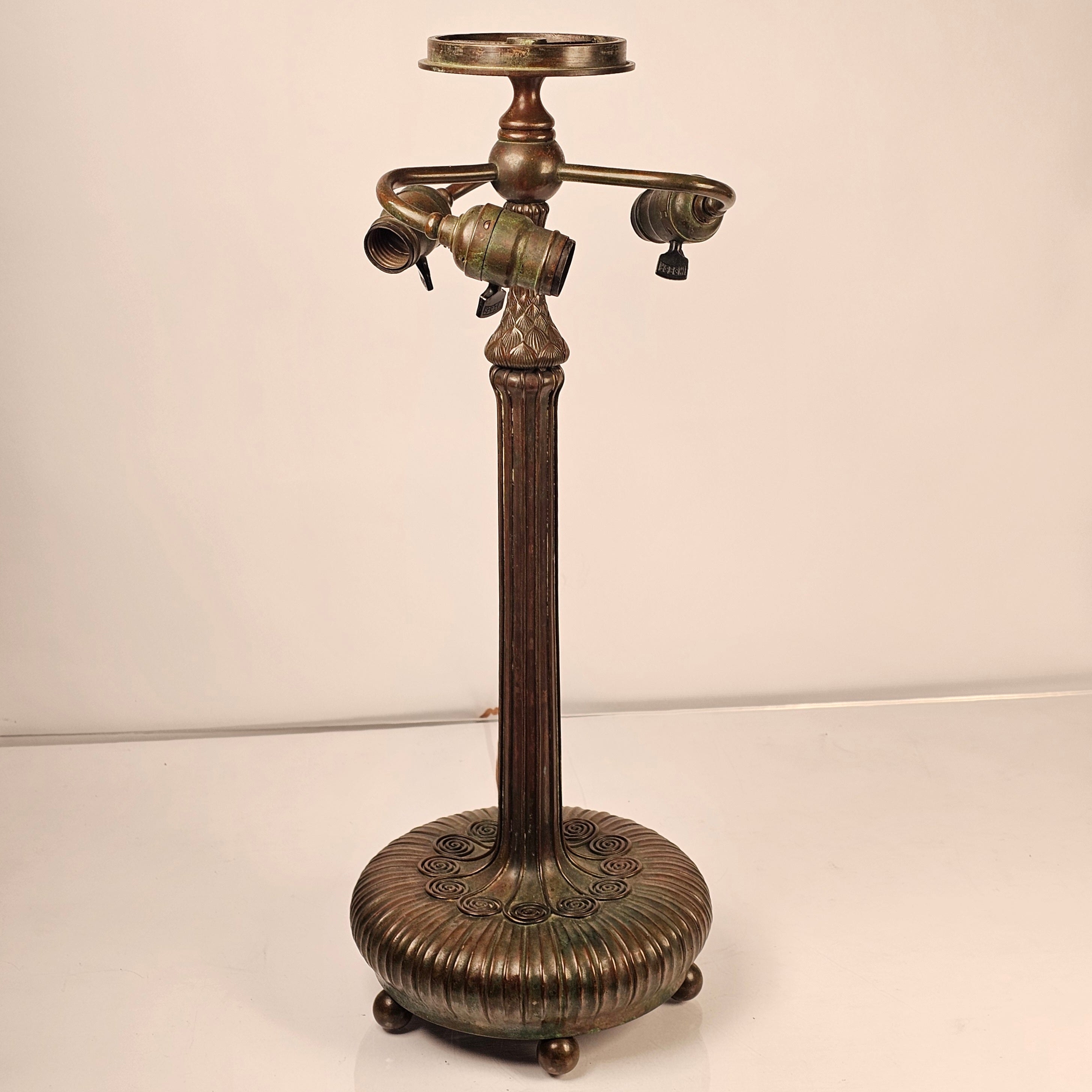 Tiffany Studios Nasturtium Lamp