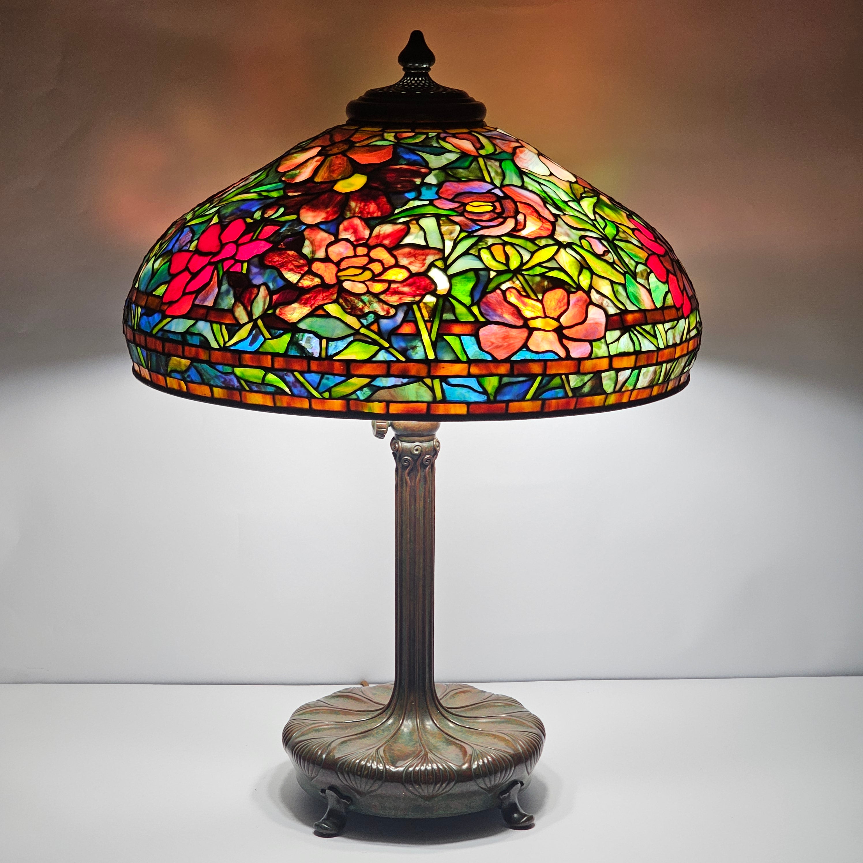 Tiffany Studios Peony Lamp