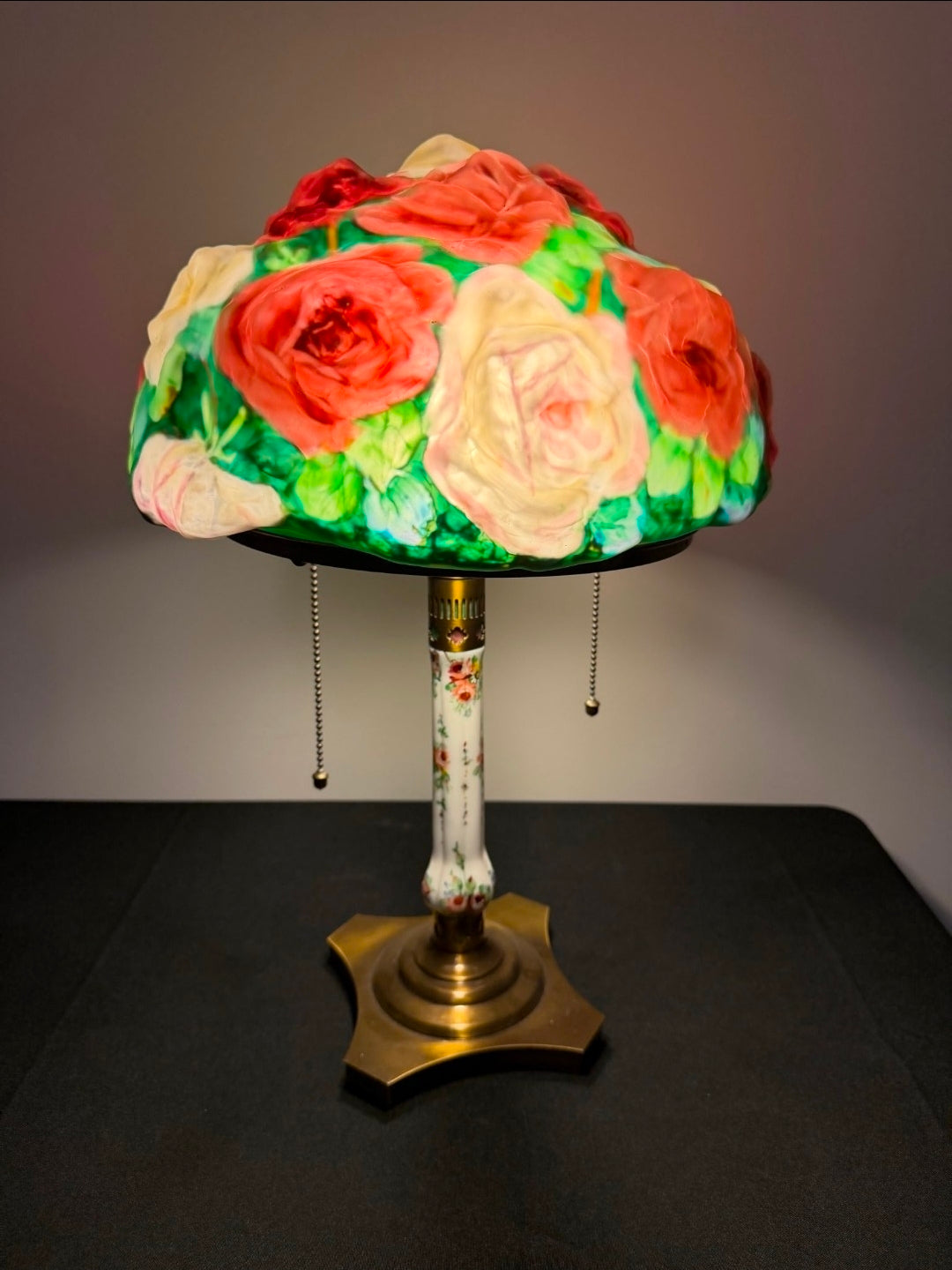 Pairpoint Puffy Red and White Rose on a Glass Base