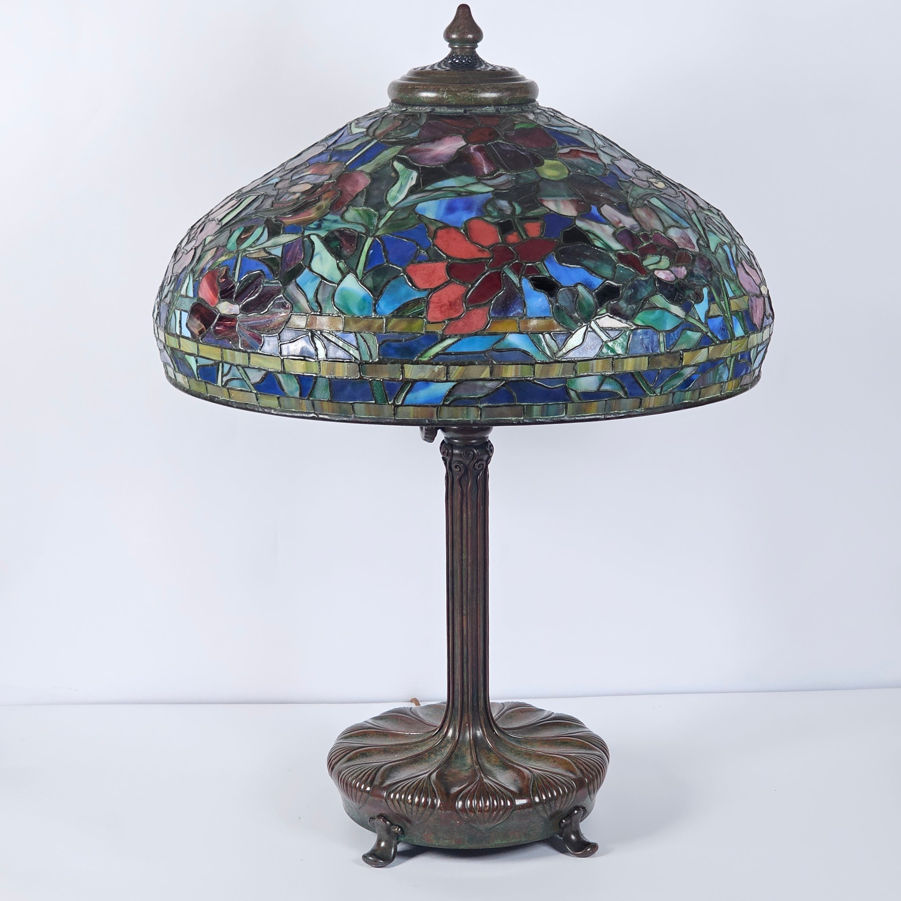 Tiffany Studios Peony Lamp